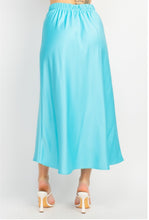 Load image into Gallery viewer, The Pasadena Skirt S-L
