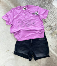 Load image into Gallery viewer, The Plum Boot Stitch Tee S-XL
